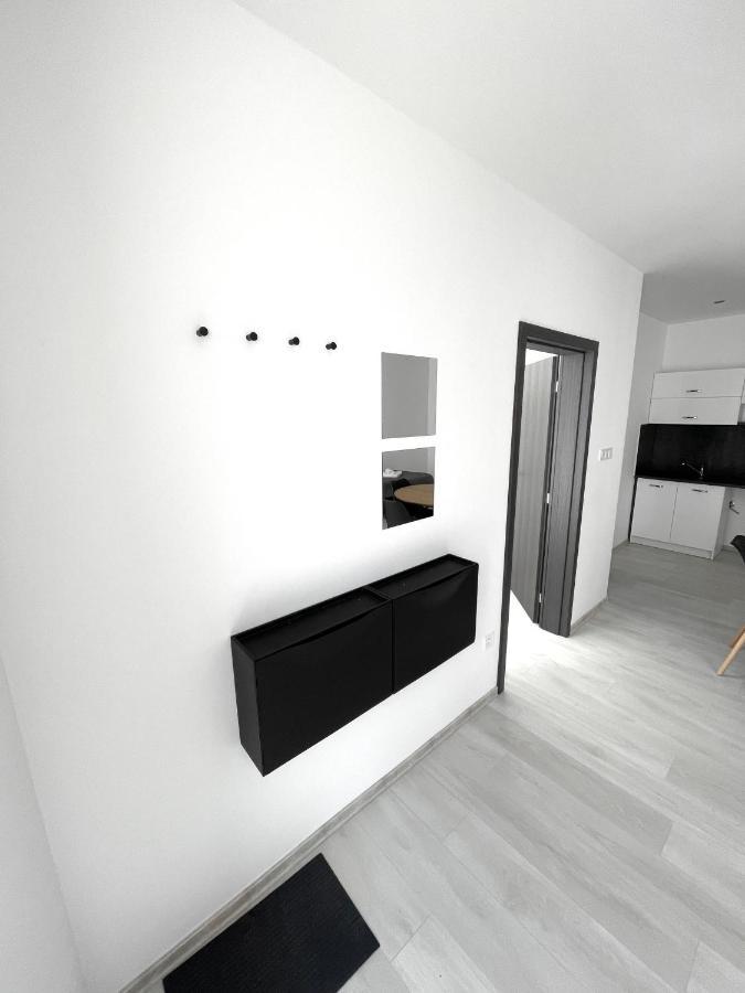 Mg Apartments Štúrovo Esterno foto